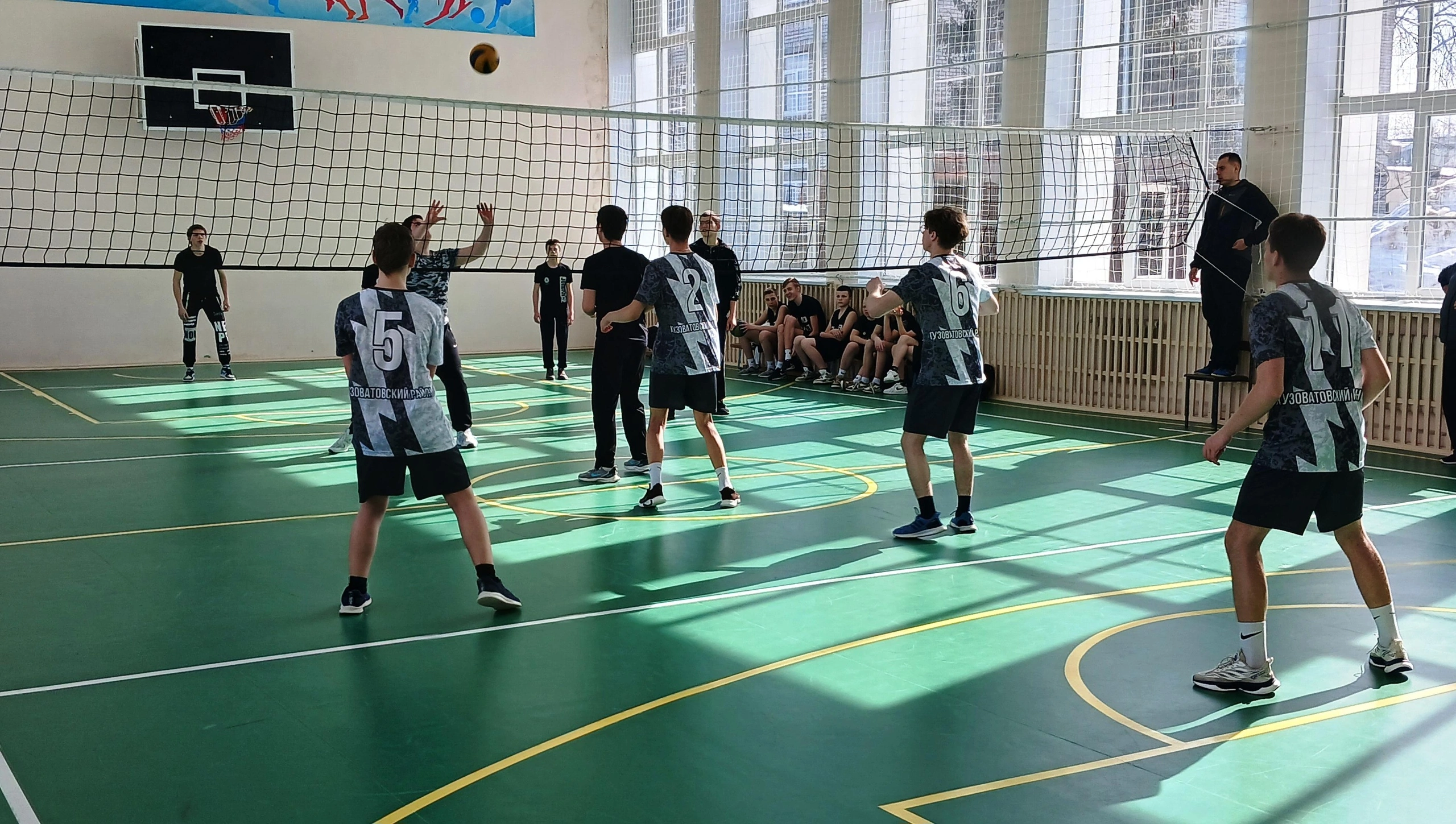 Волейбол среди юношей Кузоватовского района.