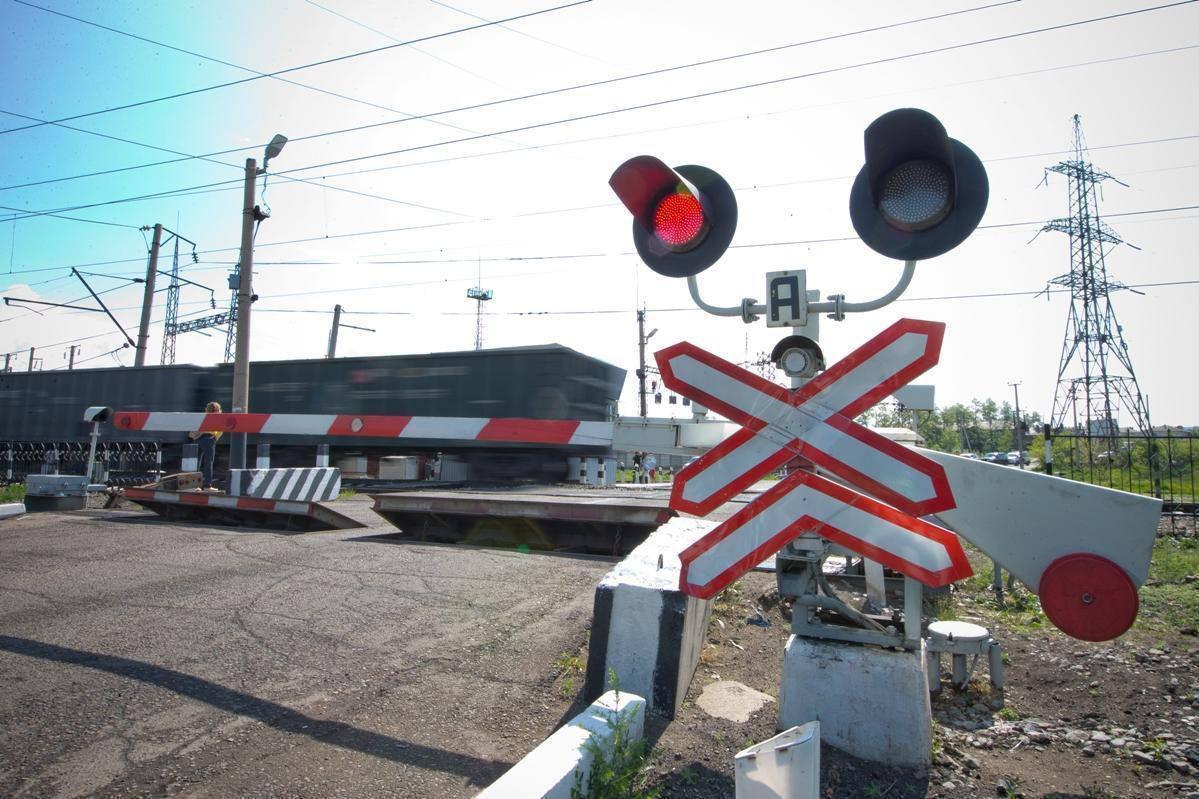 25 и 26 марта в рабочем поселке Кузоватово будет закрыт переезд..