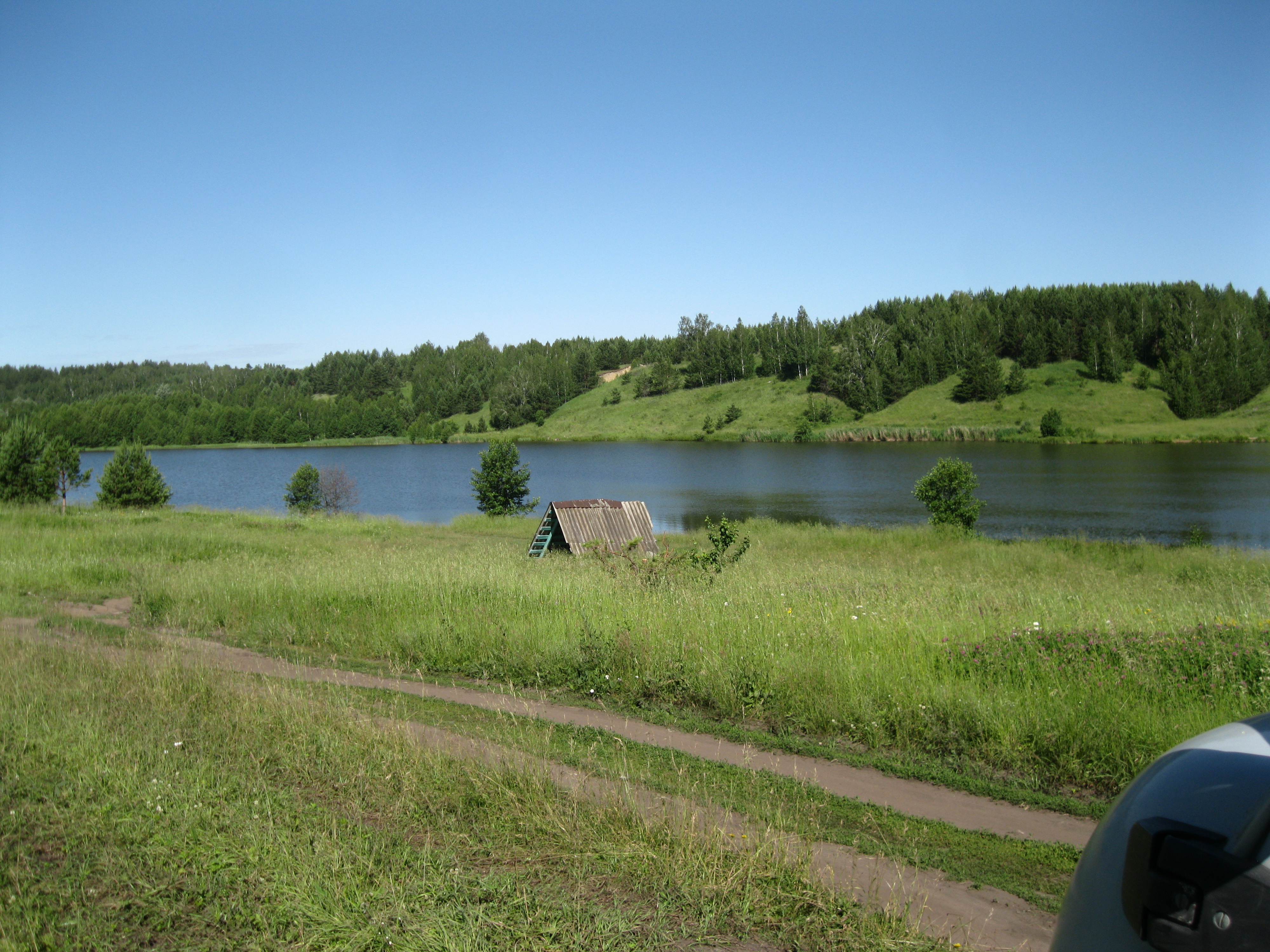 село Лесное Матюнино. Пруд..